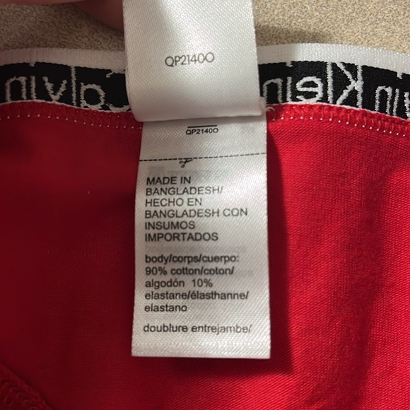 Calvin klein brand new red thong size large - Picture 4 of 4